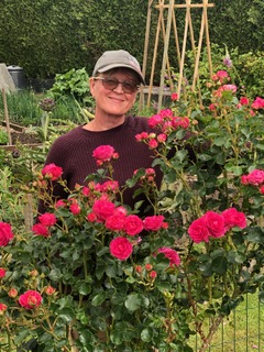 Portrait photo of Lucy Whitworth Davis, FMAA Membership Secretary